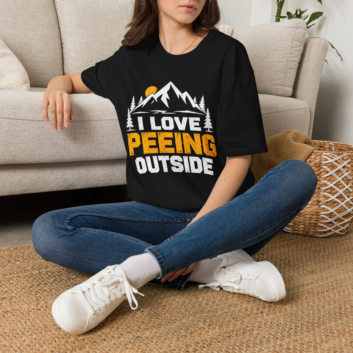 "I LOVE PEEING OUTSIDE" T-Shirt